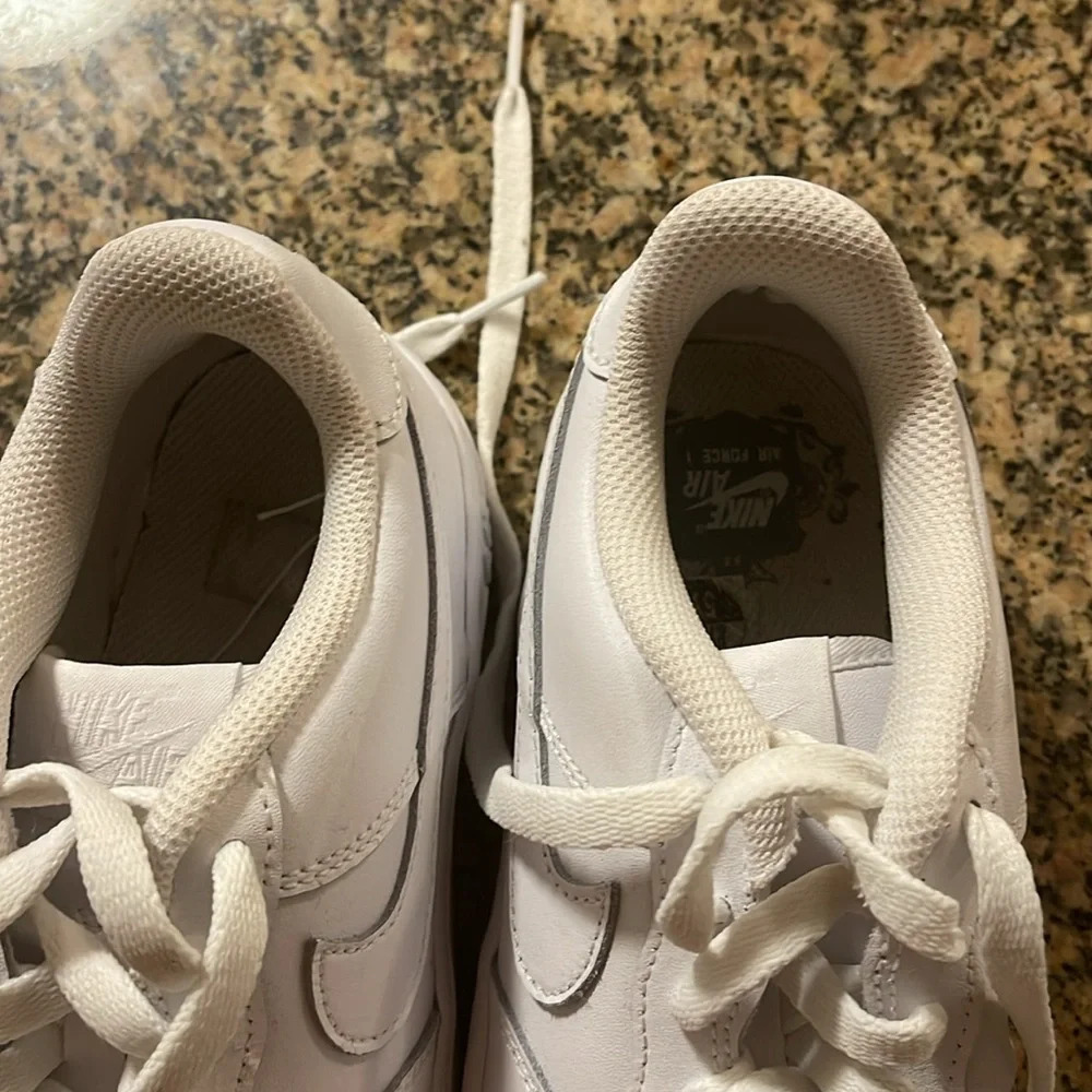Nike AF1 - Picture 7 of 9